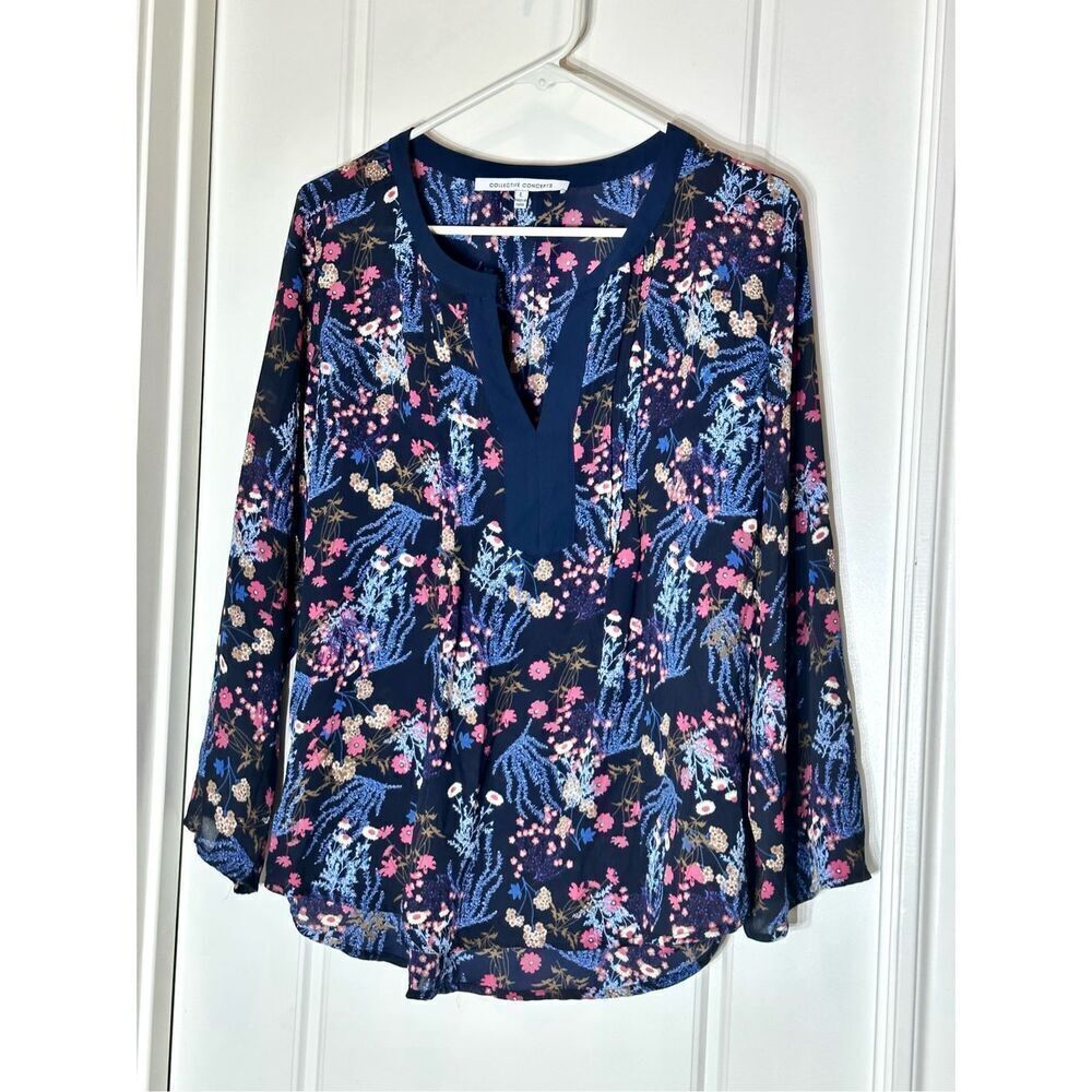 Collective Concepts navy floral blouse size L